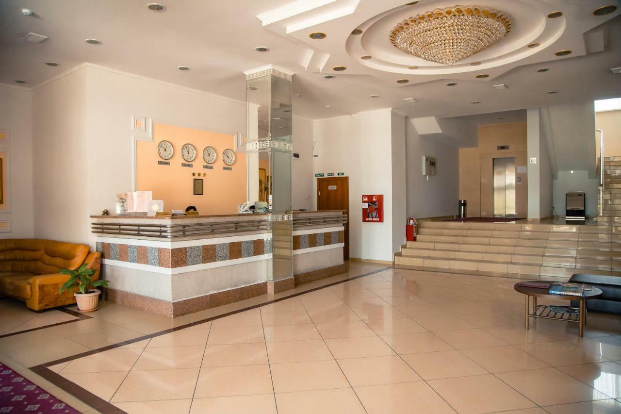 אקטאו Silk Way Hotel מראה חיצוני תמונה